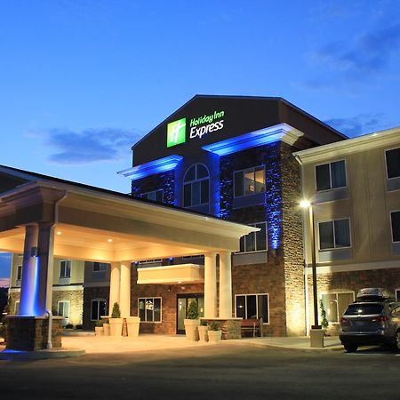 Holiday Inn Express & Suites Belle Vernon Esterno foto