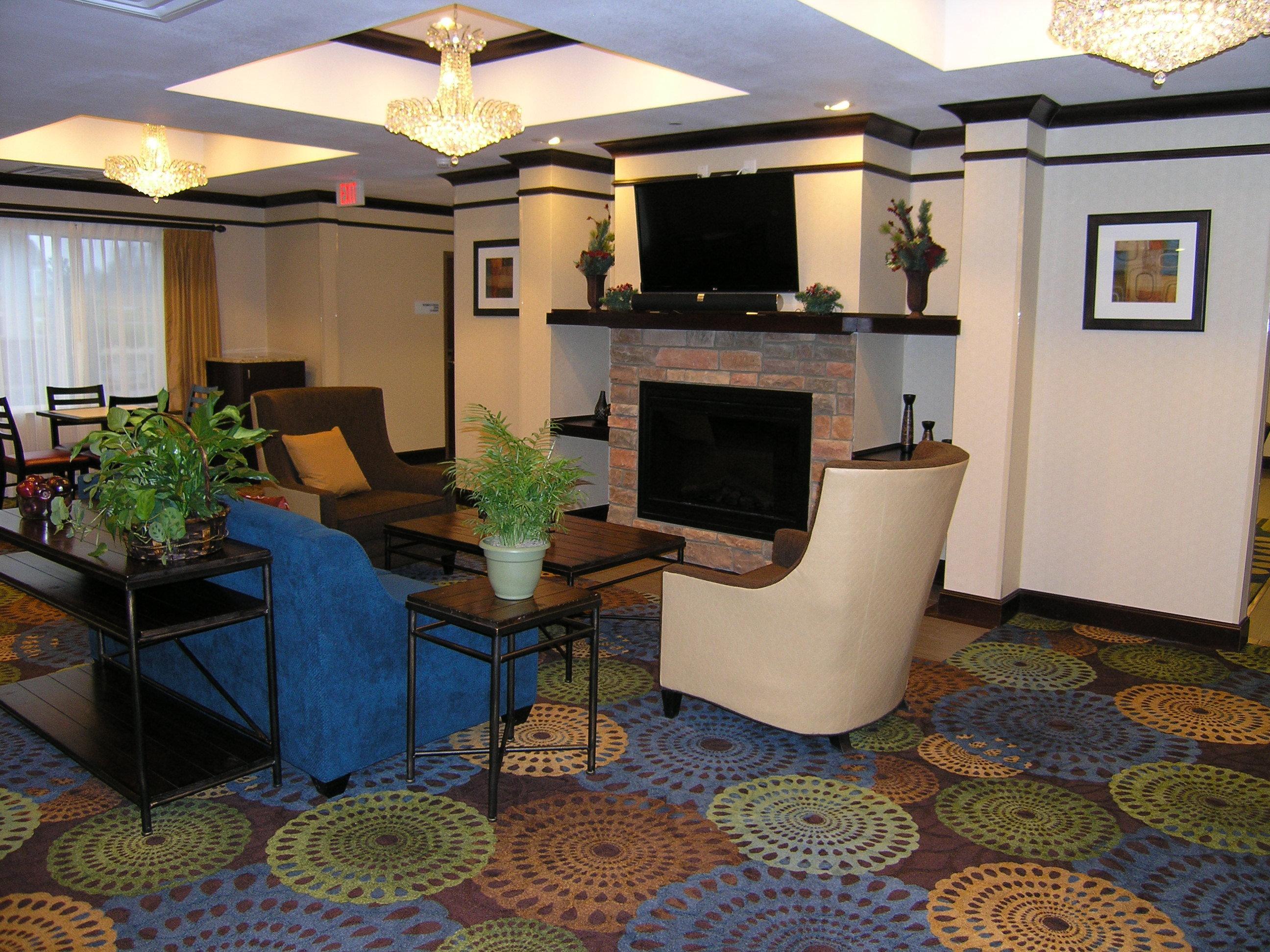 Holiday Inn Express & Suites Belle Vernon Esterno foto