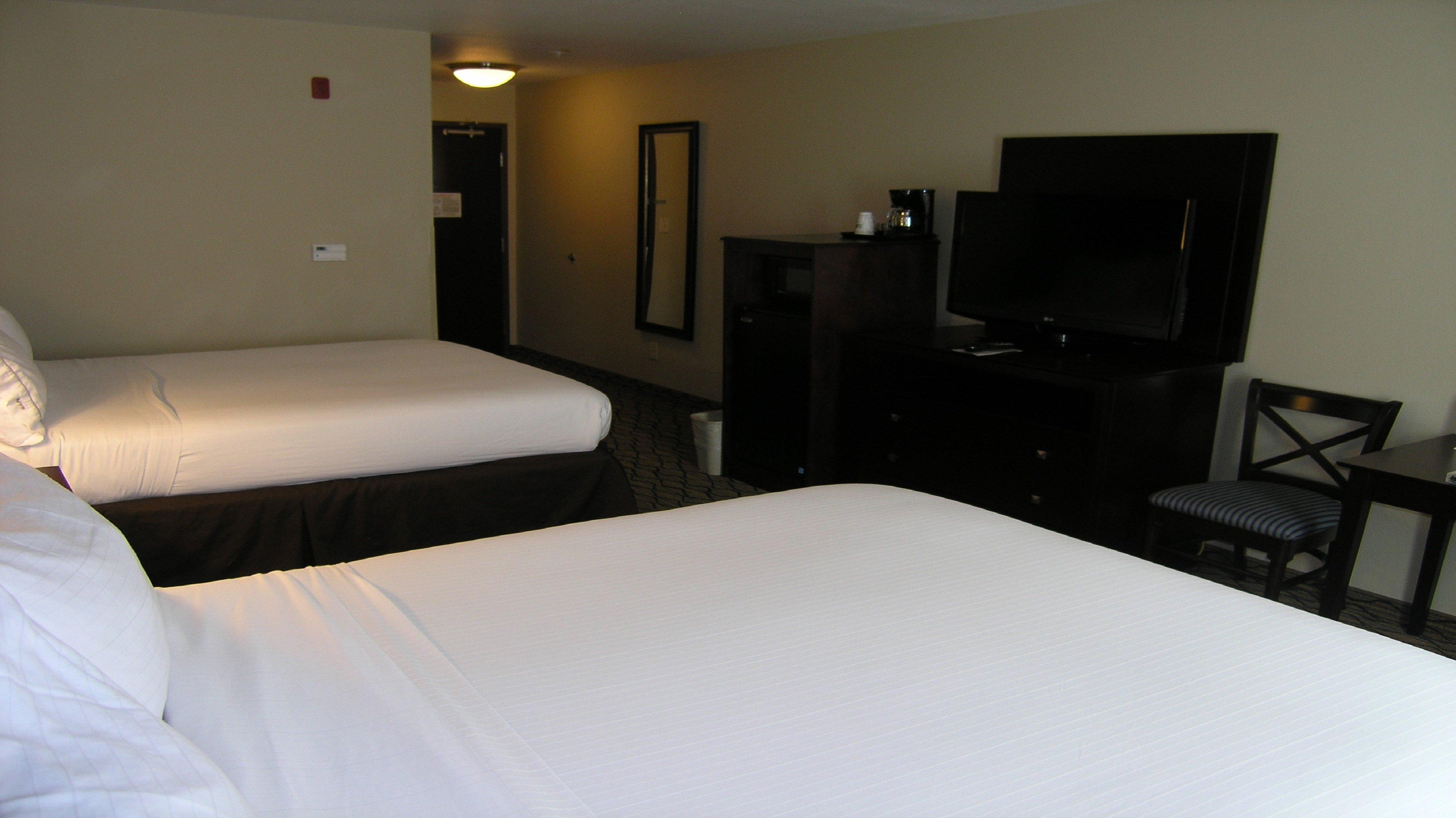 Holiday Inn Express & Suites Belle Vernon Esterno foto