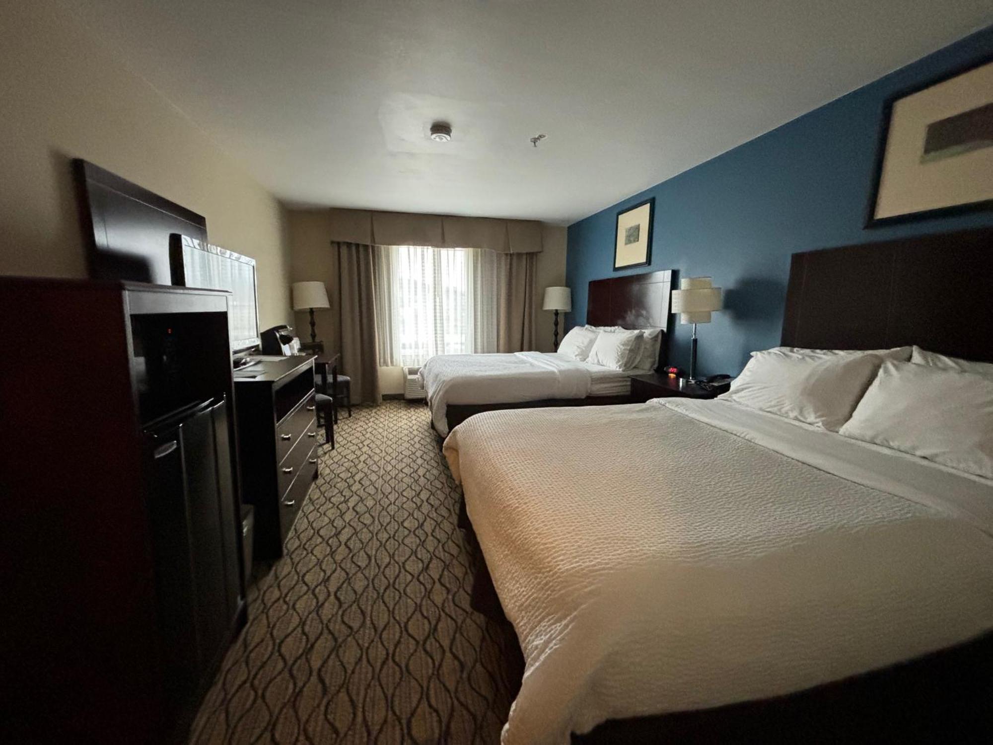Holiday Inn Express & Suites Belle Vernon Esterno foto